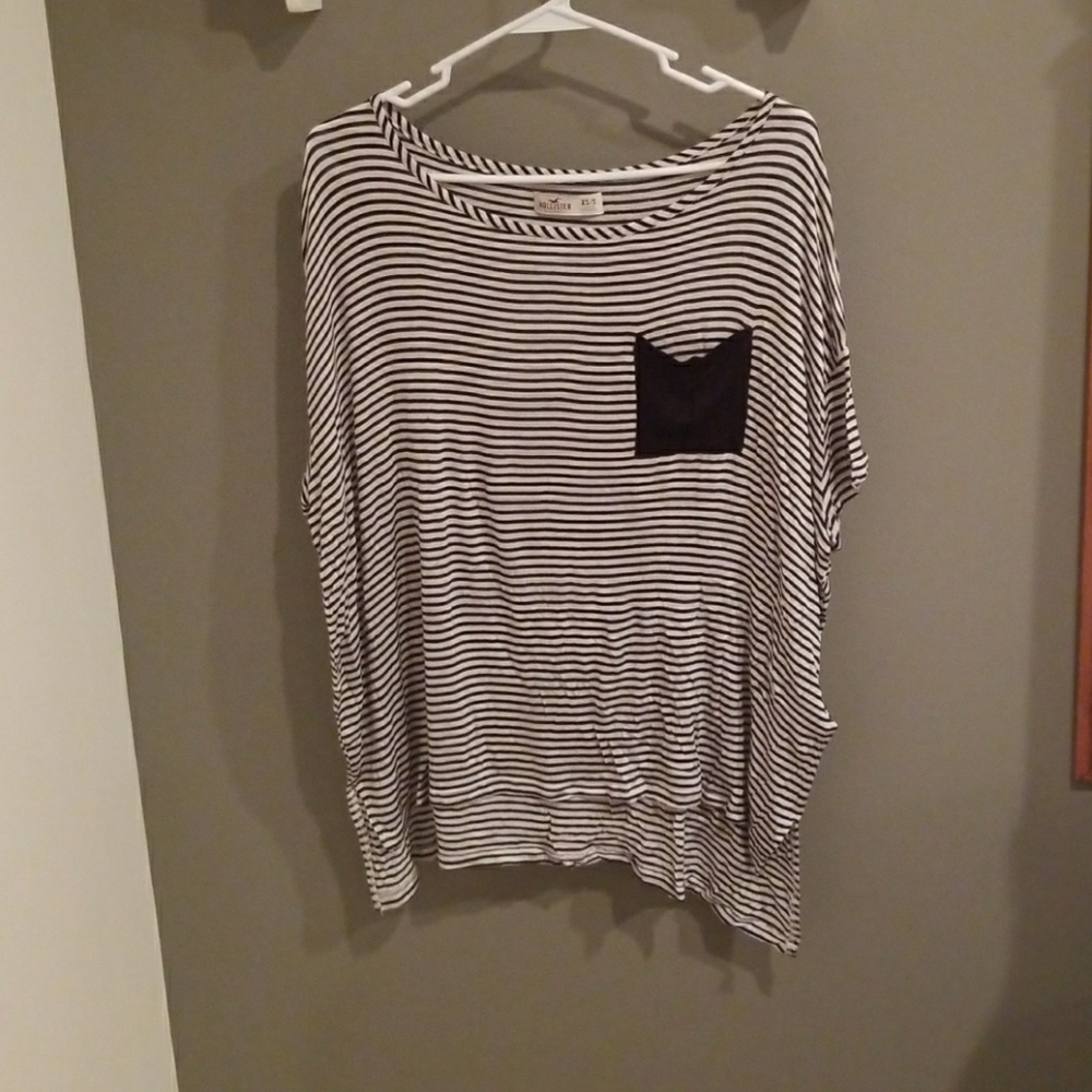 Hollister black striped, wide neck, pocket tee wit